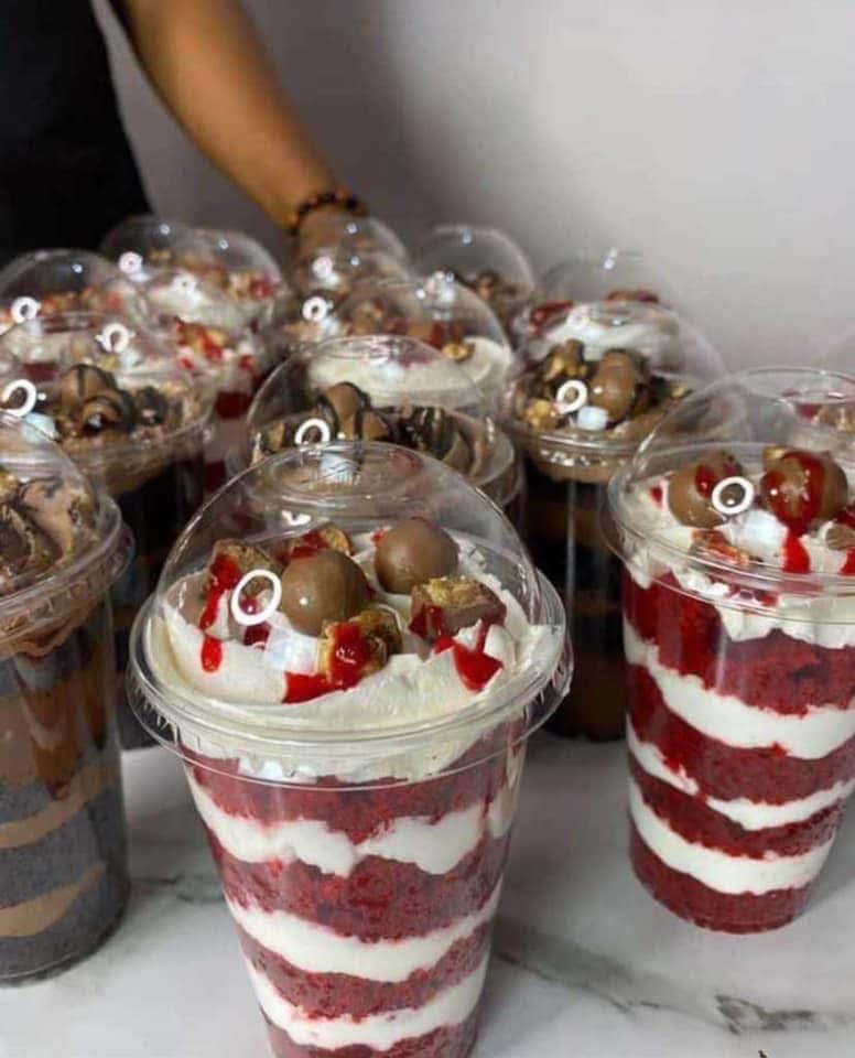 Cake parfait