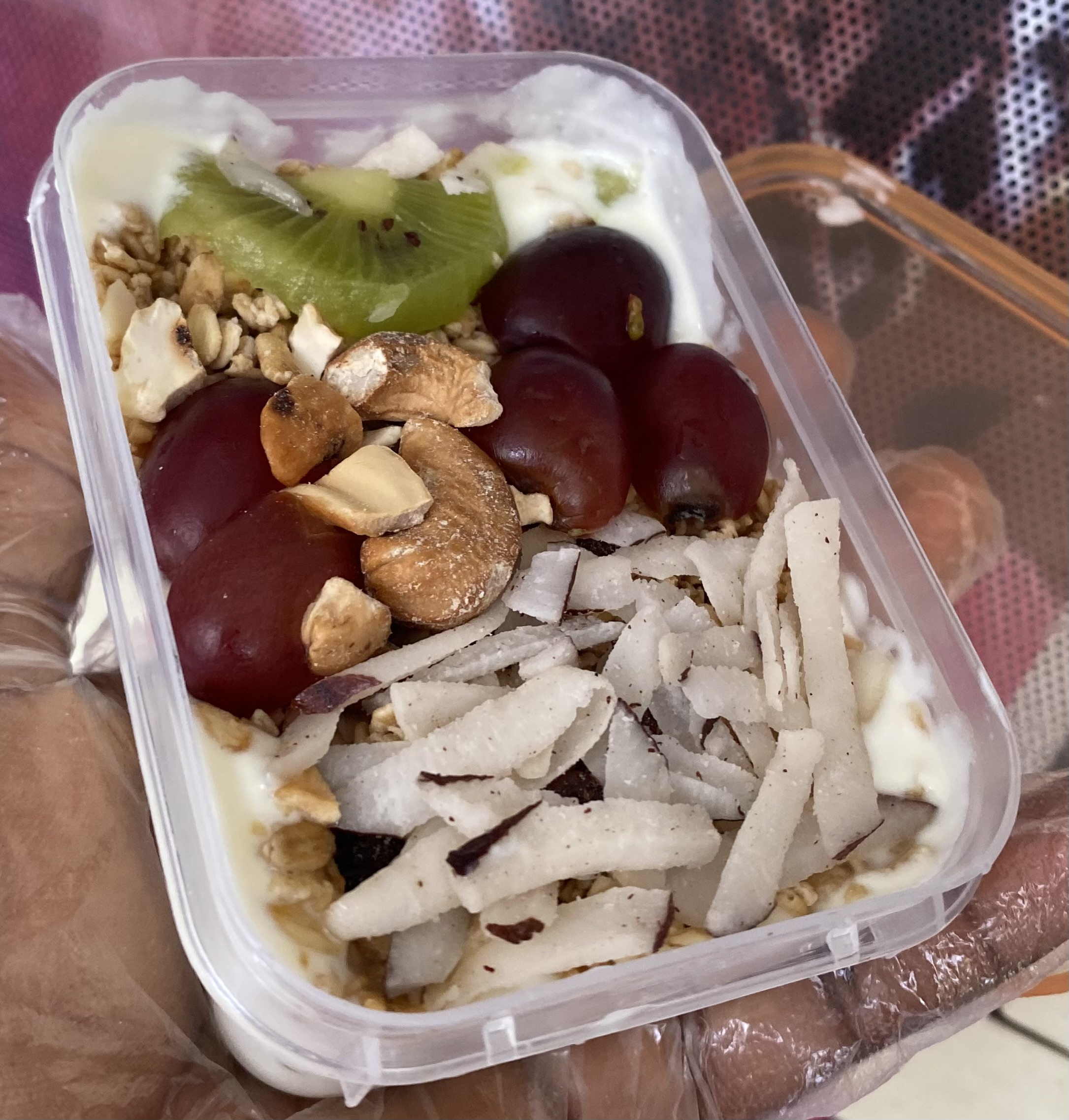 Mini yoghurt/fruit parfait