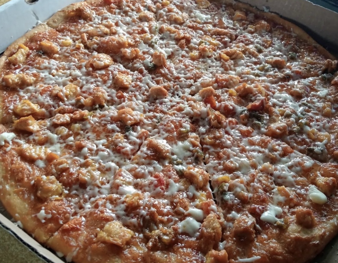 Chicken/ Beef family size pizza